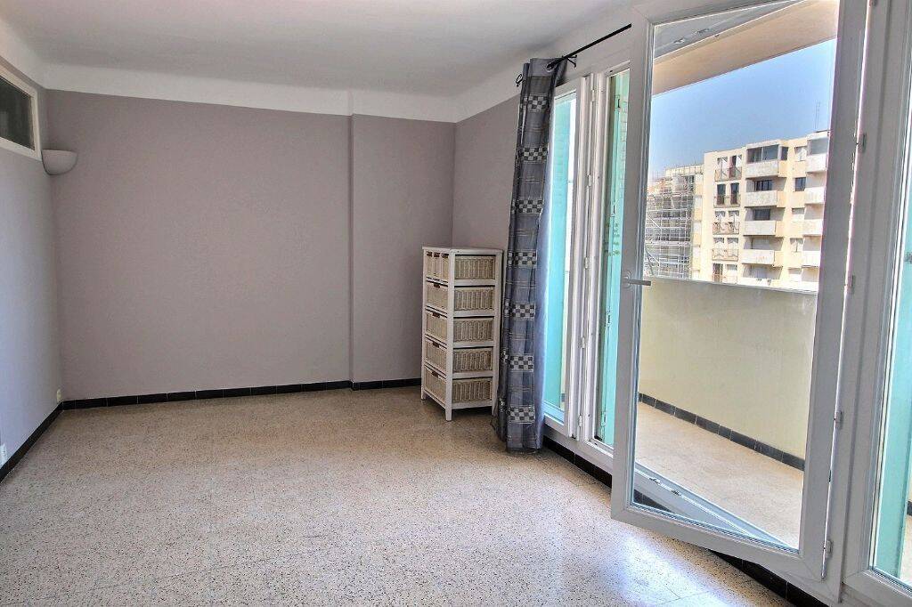 Appartement 1 pièce 30 m² · à Marseille 5ème Arrondissement · 30 m² · 545 €/mois