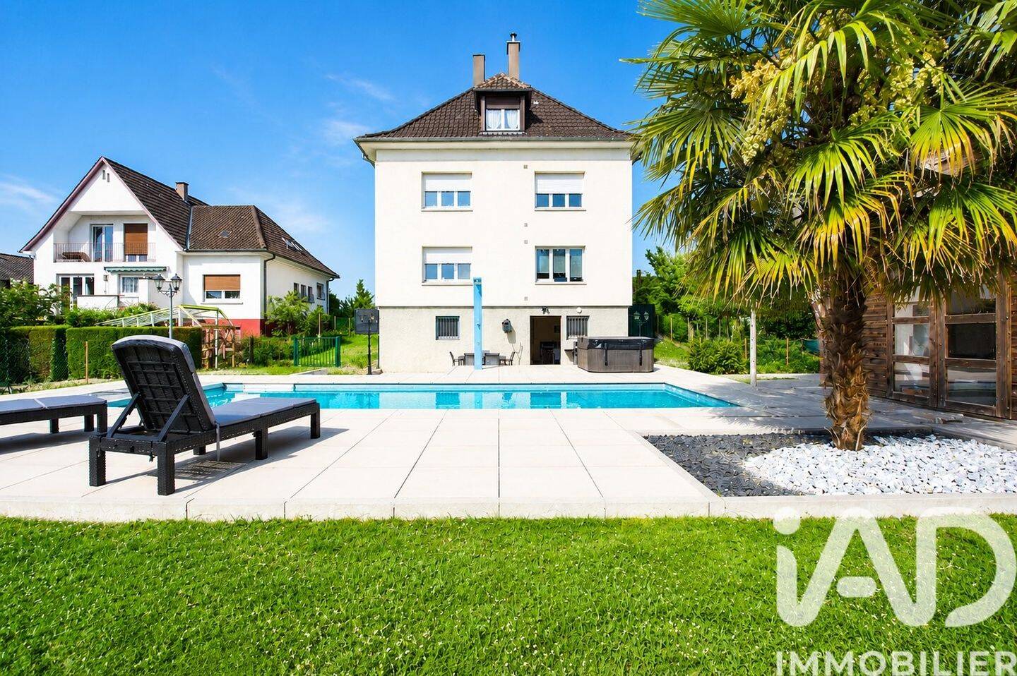Maison 9 pièces 310 m² · à Strasbourg · 310 m² · 799 000 €