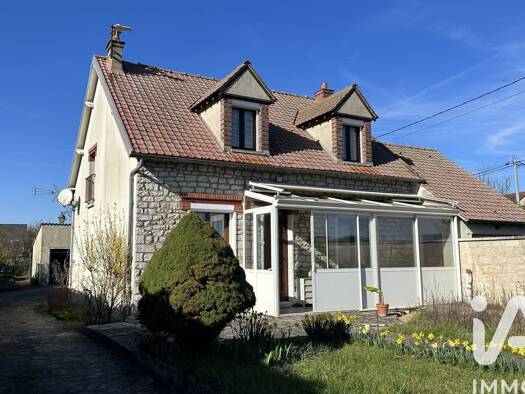 Maison à vendre 198 000 € 4 pièces 3 chambres 95 m² 797 m² de terrain Château-Landon 77570