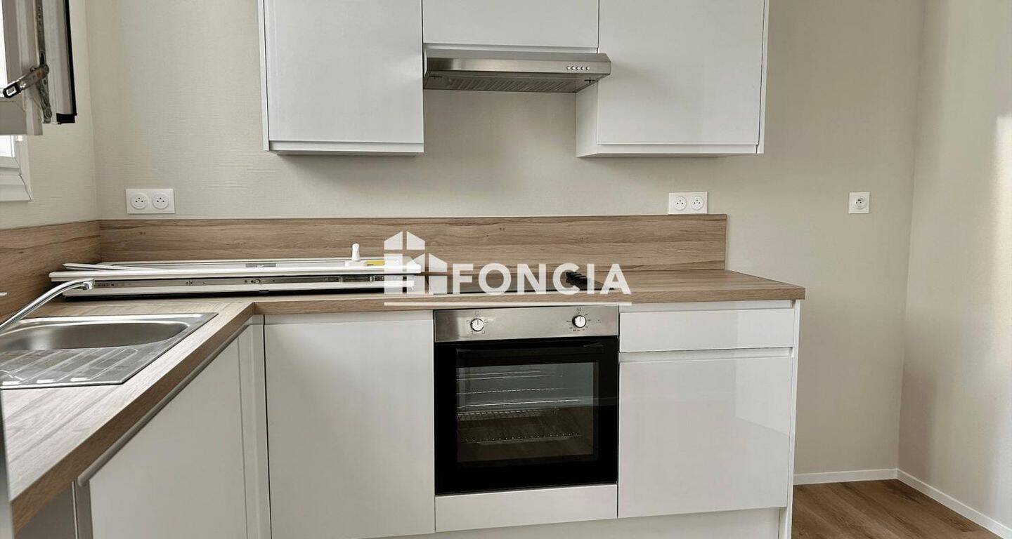 Appartement 3 pièces 83 m² · à Saint-Jean-le-Blanc · 82,8 m² · 193 900 €