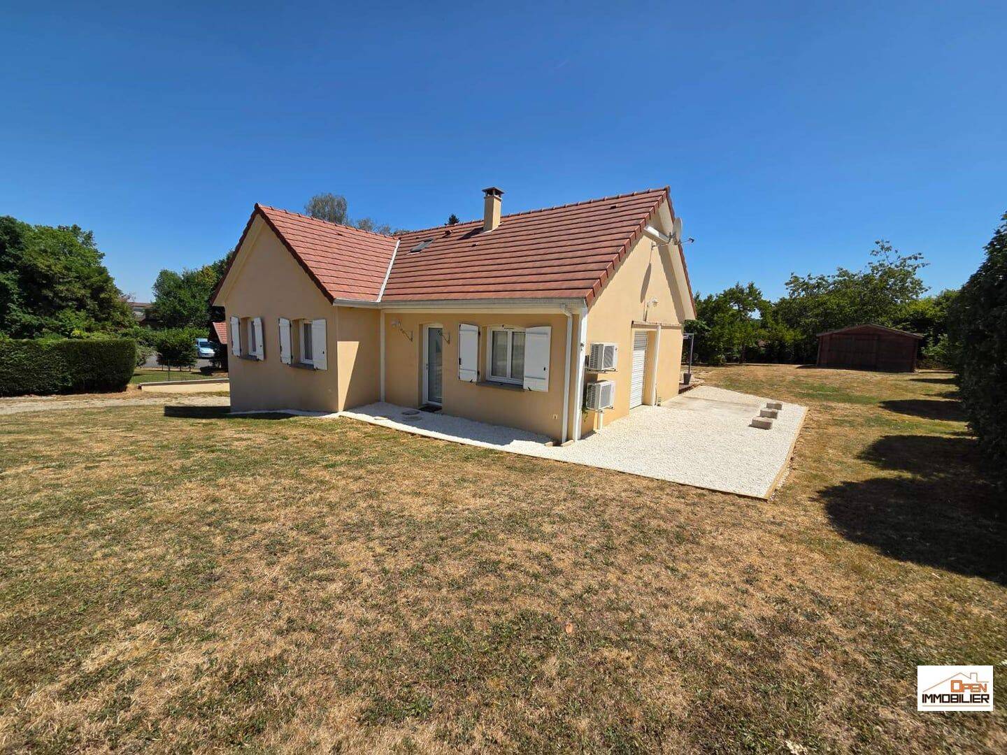 Maison 6 pièces 119 m² · à Le Grand-Bourg · 119 m² · 212 000 €