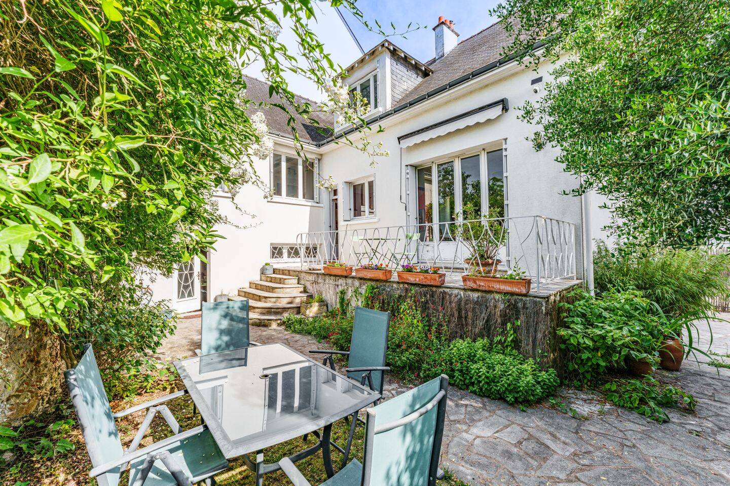 Maison 7 pièces 160 m² · à Joué-lès-Tours · 160 m² · 392 000 €