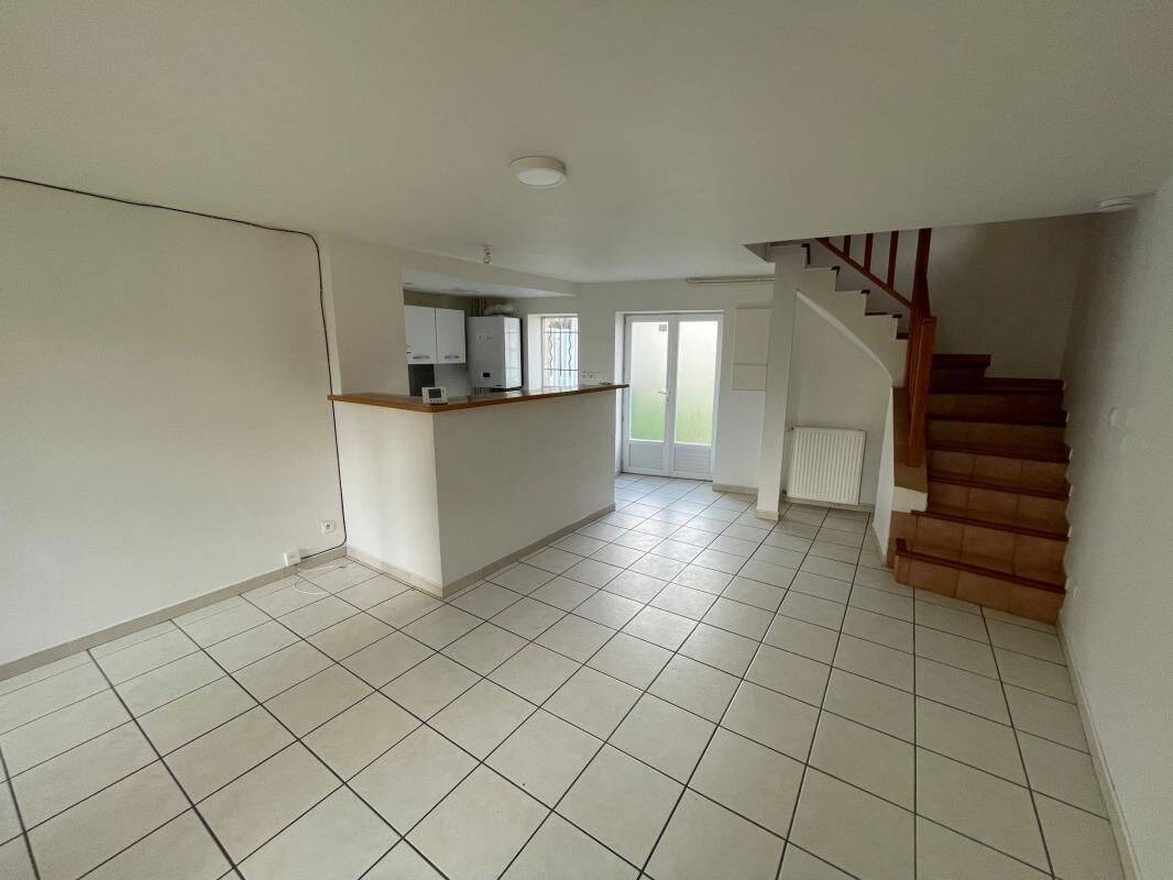 Maison 4 pièces 70 m² · à Chambry · 70,3 m² · 950 €