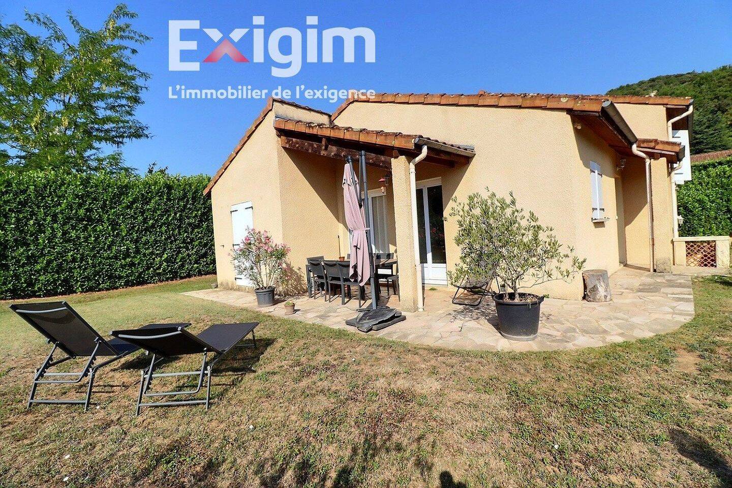 Maison 5 pièces 114 m² · à Saint-Jean-de-Muzols · 114,4 m² · 1 300 €/mois
