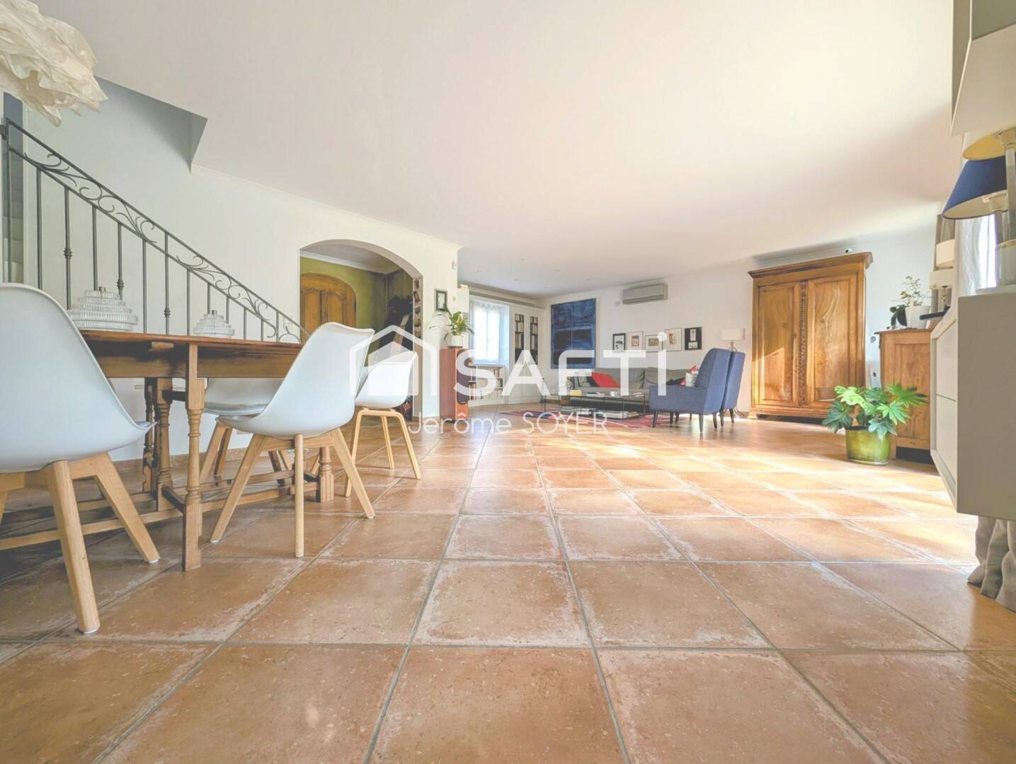 Maison 5 pièces 147 m² · à Monteux · 147 m² · 485 000 €