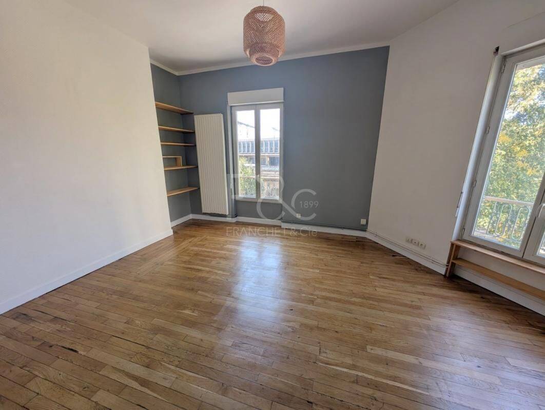 Appartement 3 pièces 50 m² · à Lyon 7ème Arrondissement · 50 m² · 835 €