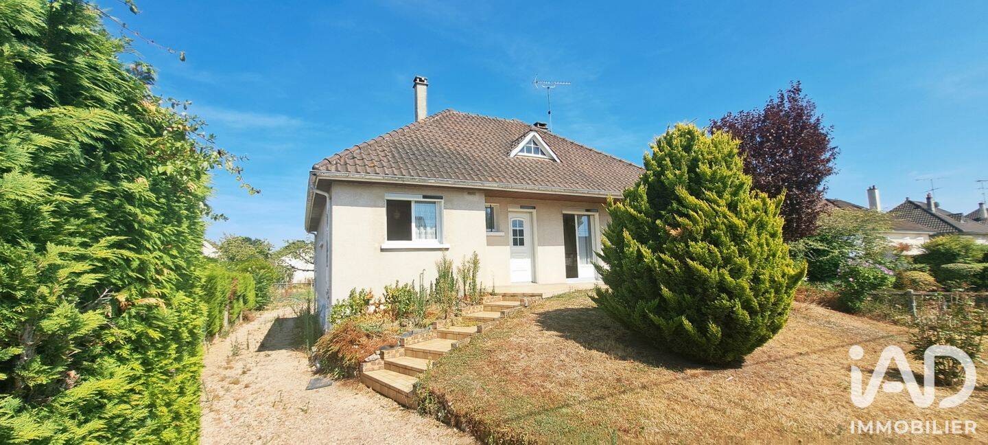 Maison 5 pièces 103 m² · à Amilly · 103 m² · 165 000 €