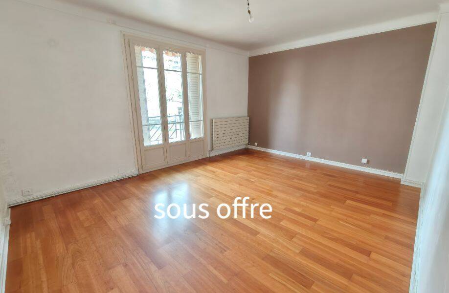 Appartement 3 pièces 70 m² · à Grenoble · 70,1 m² · 155 000 €