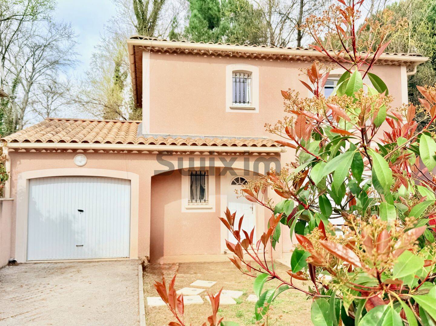 Maison 4 pièces 100 m² · à Bagnols-sur-Cèze · 100 m² · 233 000 €