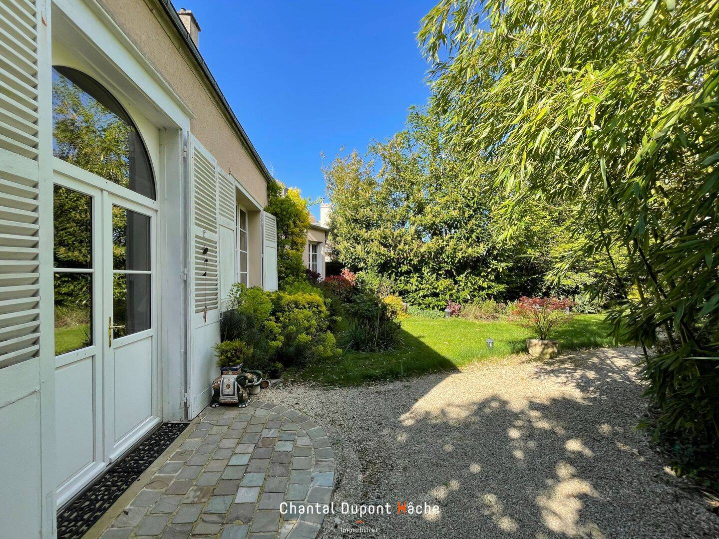 Maison 10 pièces 260 m² · à Chartres · 260 m² · 649 000 €