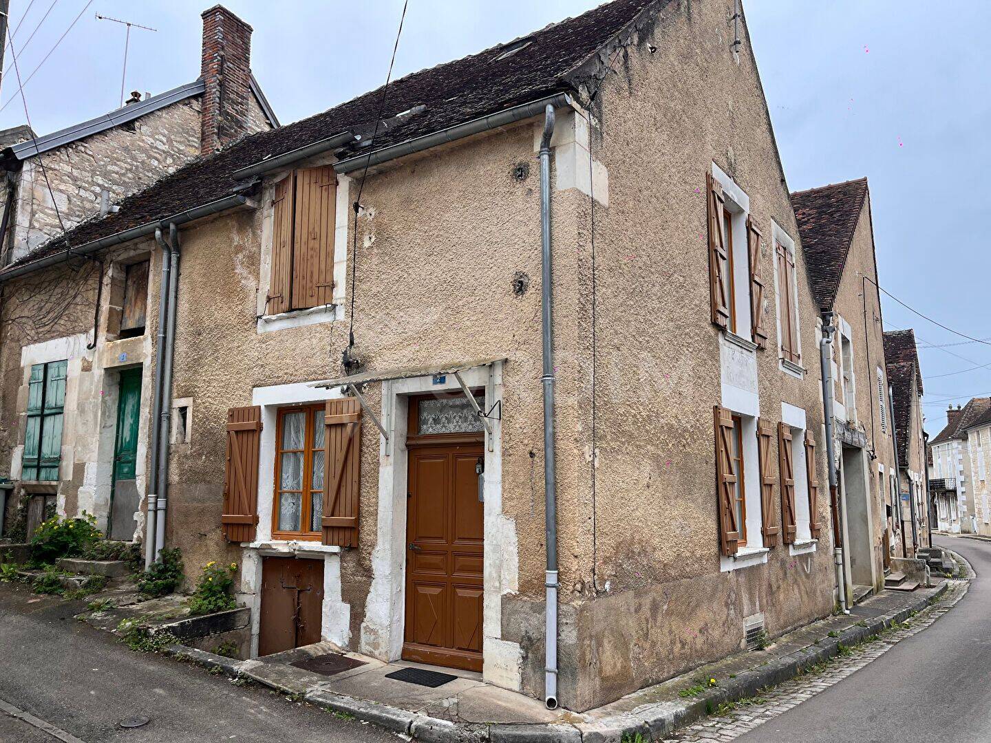 Maison 4 pièces 70 m² · à Chichée · 70 m² · 39 000 €