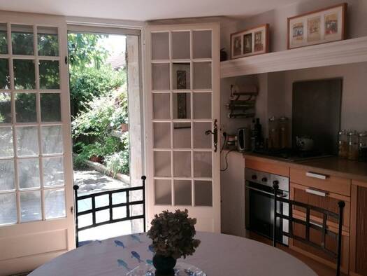 Maison à vendre 352 000 € 5 pièces 2 chambres 142 m² 203 m² de terrain Le Sizen Beaucaire 30300