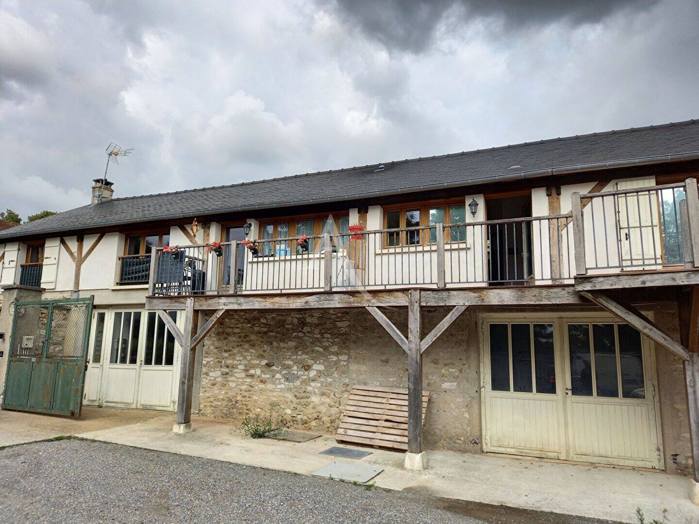 Appartement 3 pièces 53 m² · à Villers-en-Arthies · 52,8 m² · 950 €