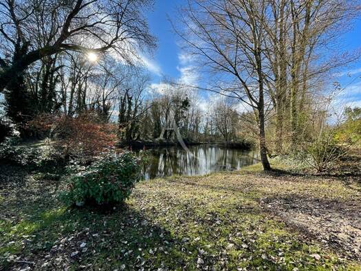 Terrain constructible à vendre 109 000 € 6 680 m² de terrain Le Controis-en-Sologne 41700