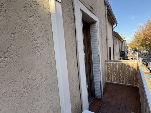 Maison à louer 515 € 3 pièces 1 chambre 39 m² Valréas 84600