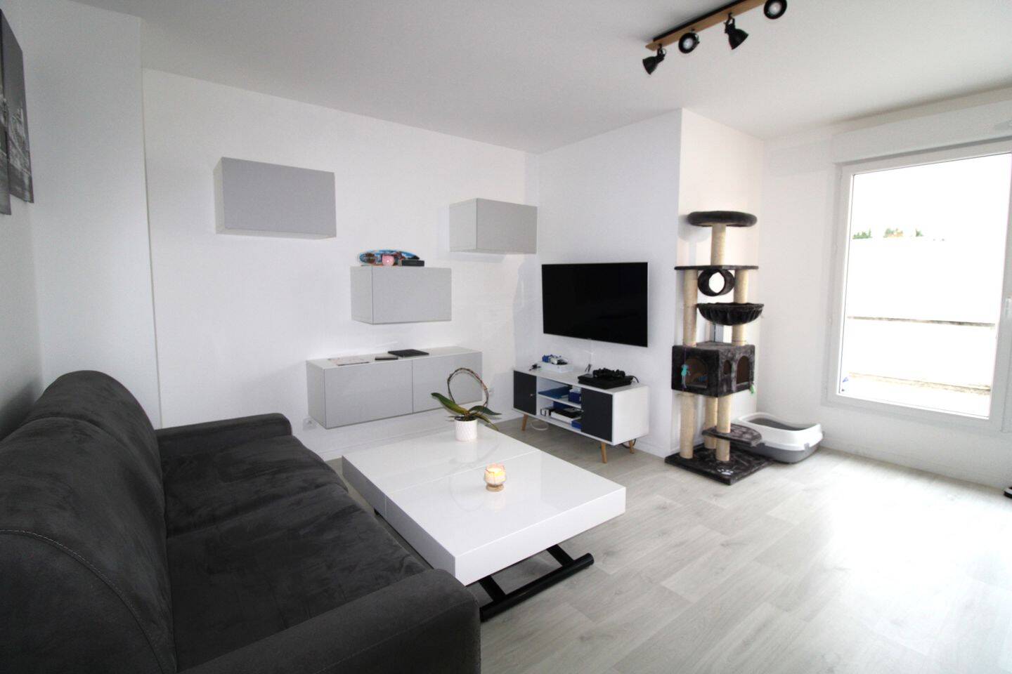 Appartement 1 pièce 27 m² · à Bonnières-sur-Seine · 26,8 m² · 650 €