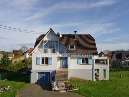 Maison à vendre 560 000 € 6 pièces 3 chambres 166 m² 2 218 m² de terrain Weyersheim 67720