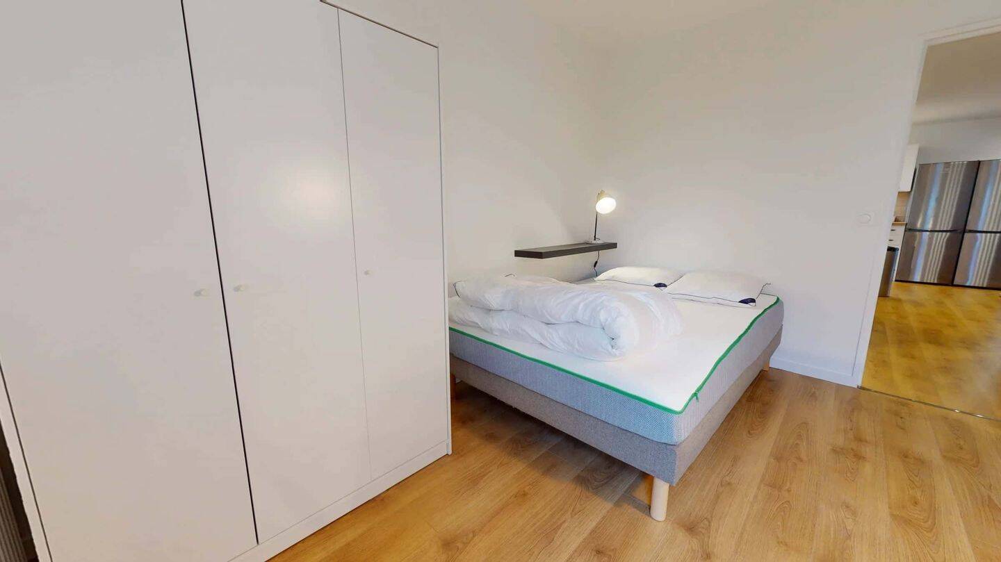 1 pièce 15 m² · à Bagnolet · 15 m² · 767 €