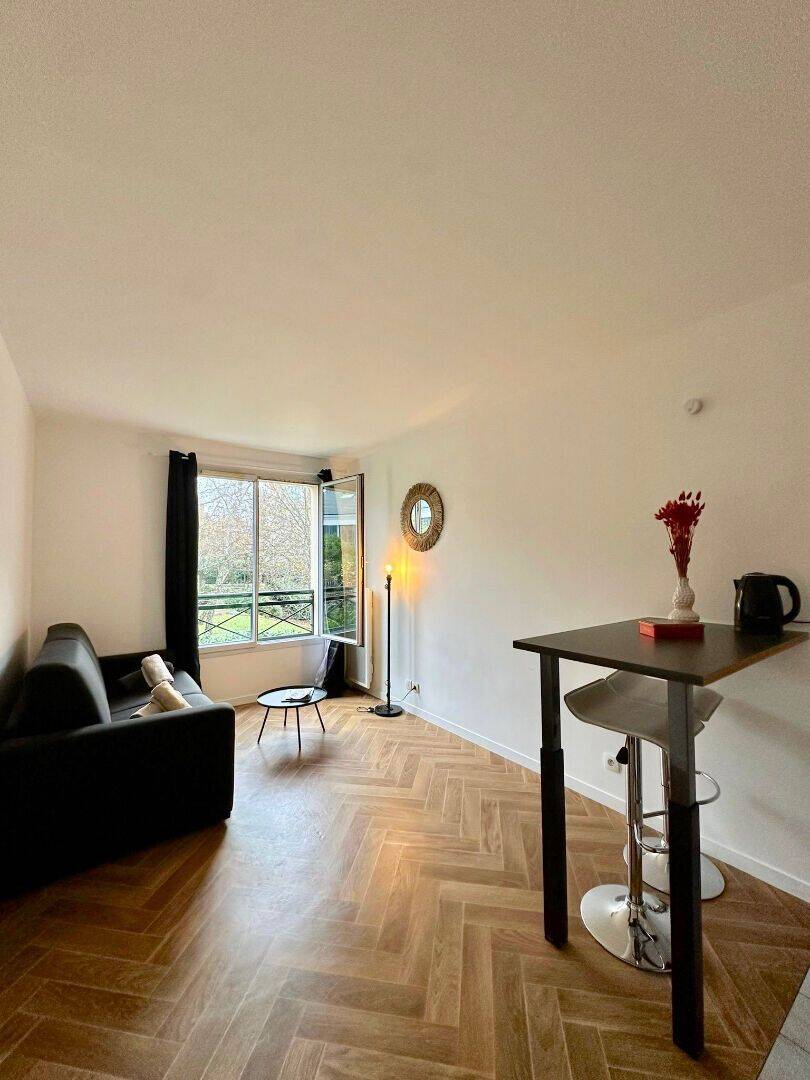 Appartement 1 pièce 22 m² · à Rueil-Malmaison · 22 m² · 930 €