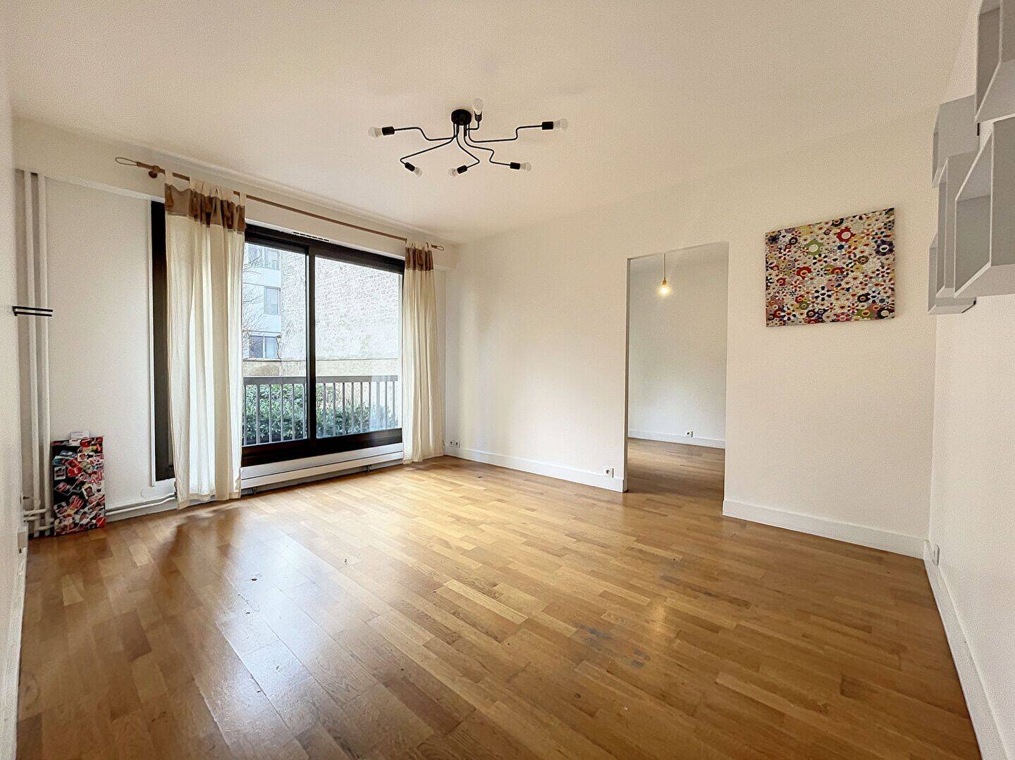 Appartement 2 pièces 44 m² · à Paris 15ème Arrondissement · 44 m² · 1 466 €