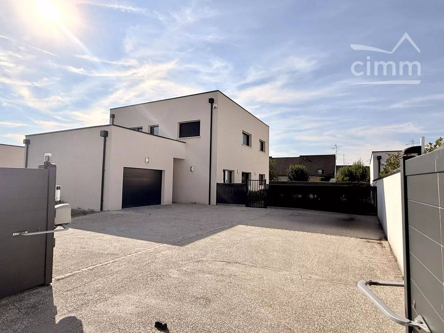 Maison 5 pièces 181 m² · à Saint-Gervais-la-Forêt · 181 m² · 495 000 €
