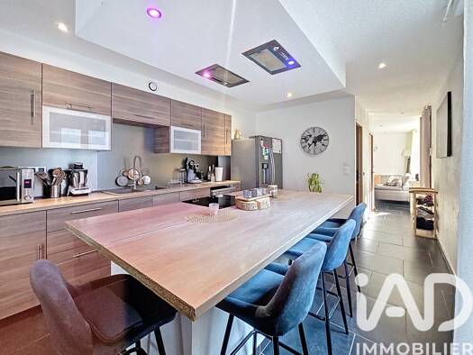 Maison de plain-pied à vendre 155 000 € 5 pièces 3 chambres 115 m² 209 m² de terrain La Brasserie-Le Faubourg Sin-le-Noble 59450