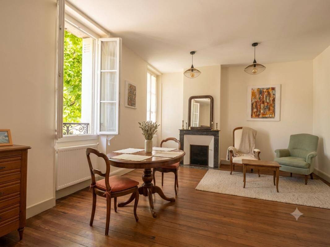 Maison 7 pièces 141 m² · à Bordeaux · 141 m² · 519 900 €