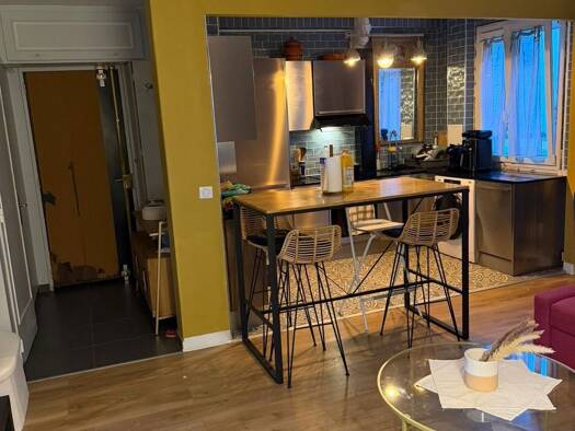 Appartement à vendre 240 000 € 3 pièces 2 chambres 55 m² RDC/3 Bord de Seine-Closeaux Rueil-Malmaison 92500