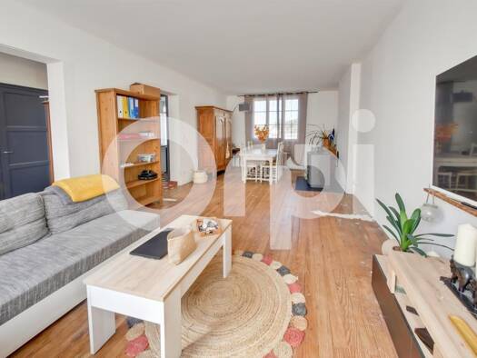 Maison à vendre 239 000 € 5 pièces 3 chambres 106 m² 263 m² de terrain Nanteuil-le-Haudouin 60440