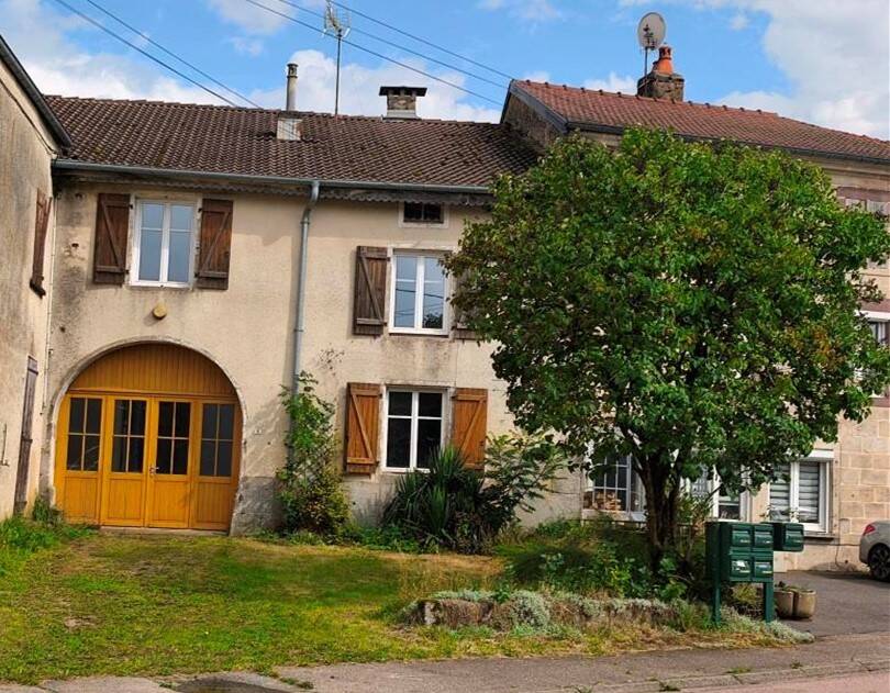 Maison 4 pièces 113 m² · à Gruey-lès-Surance · 113 m² · 29 500 €