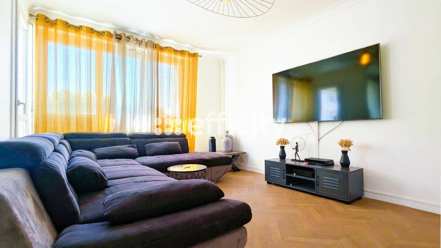Appartement 4 pièces 96 m² · à Mâcon · 96 m² · 165 000 €