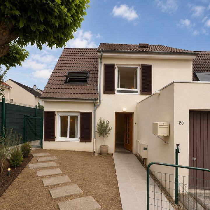 Maison 5 pièces 115 m² · à Étampes · 115 m² · 1 350 €/mois