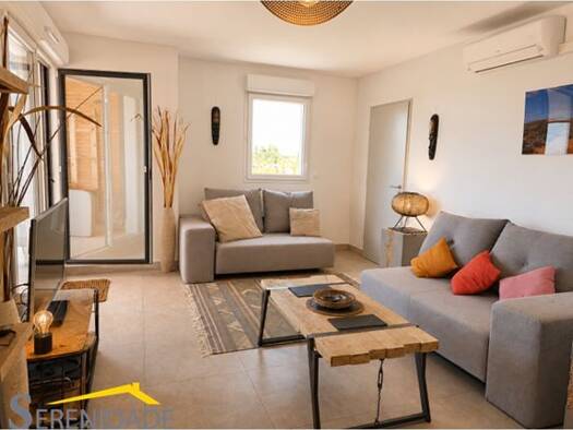 Duplex à vendre 483 000 € 4 pièces 3 chambres 113 m² Étage 4/4 Peripherie Sérignan 34410