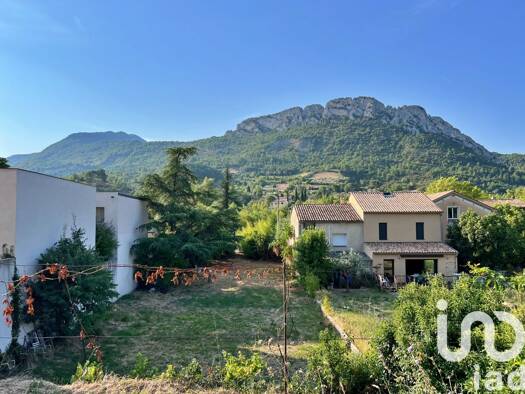 Terrain constructible à vendre 97 000 € 1 149 m² de terrain Buis-les-Baronnies 26170