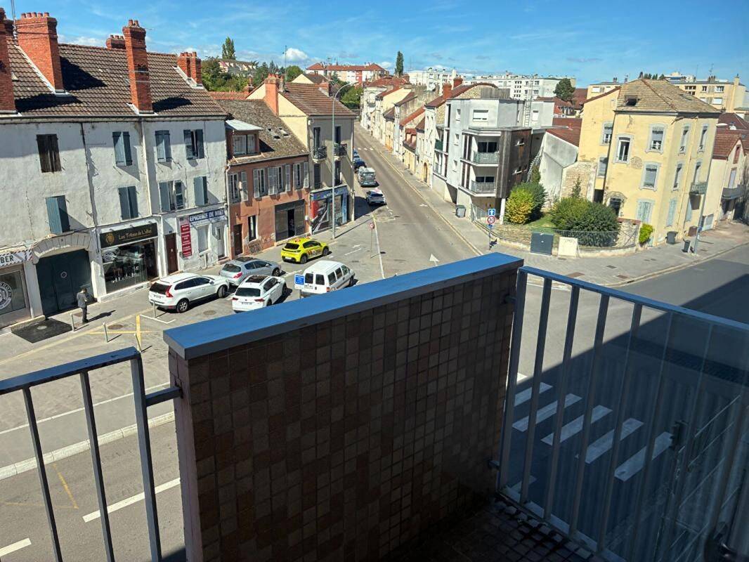 Appartement 4 pièces 66 m² · à Chalon-sur-Saône · 66 m² · 92 000 €