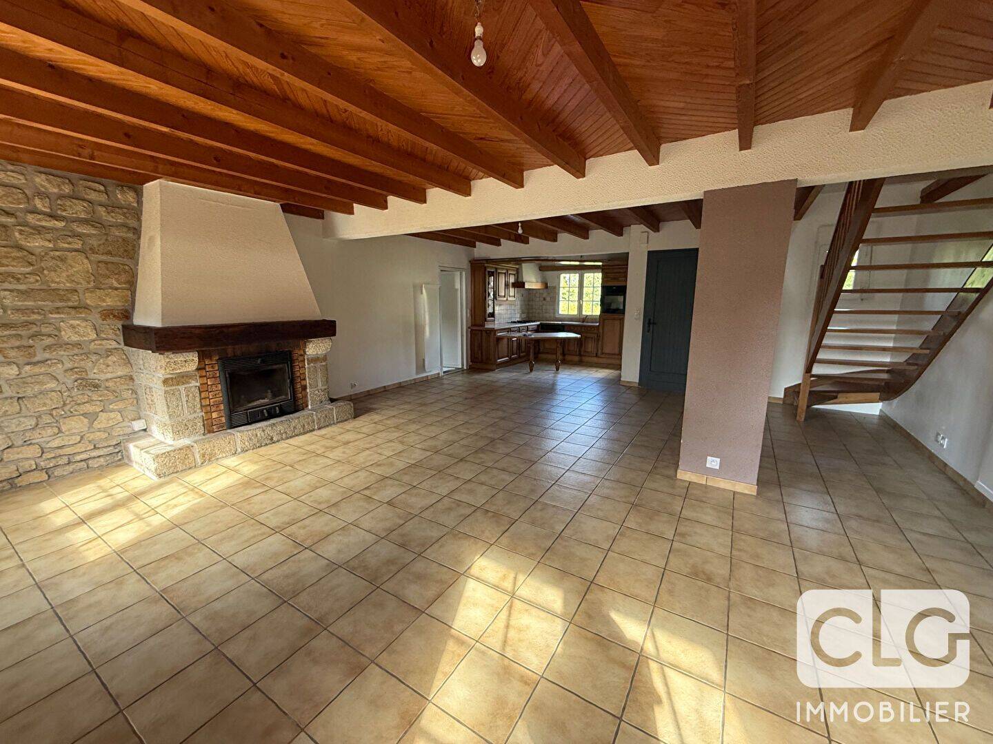 Maison 6 pièces 137 m² · à Quimper · 136,5 m² · 1 120 €/mois