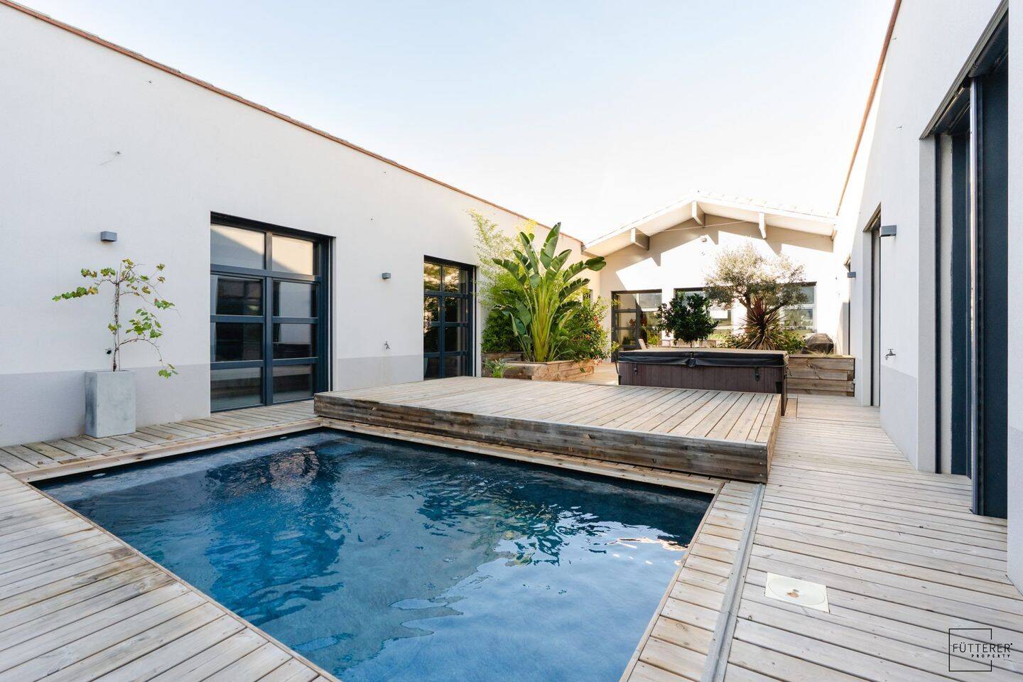 Maison 9 pièces 350 m² · à Narbonne · 350 m² · 1 199 500 €