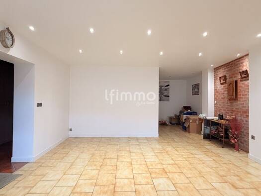 Maison à vendre 150 000 € 6 pièces 3 chambres 127 m² 177 m² de terrain Nord Ouest Quiévrechain 59920