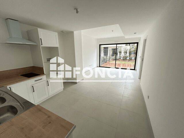 Appartement 2 pièces 47 m² · à Marseille 8ème Arrondissement · 46,9 m² · 860 €