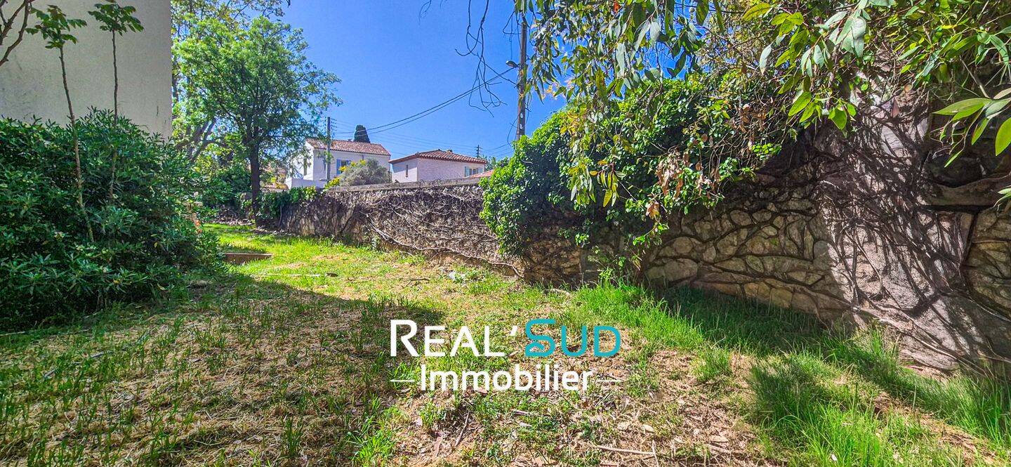 Appartement 4 pièces 132 m² · à Marseille 8ème Arrondissement · 132 m² · 709 000 €