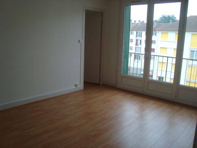 Appartement 2 pièces 44 m² · à Montluçon · 44,1 m² · 326 €