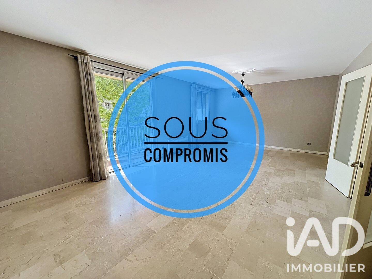 Appartement 4 pièces 106 m² · à Carnoux-en-Provence · 106 m² · 265 000 €