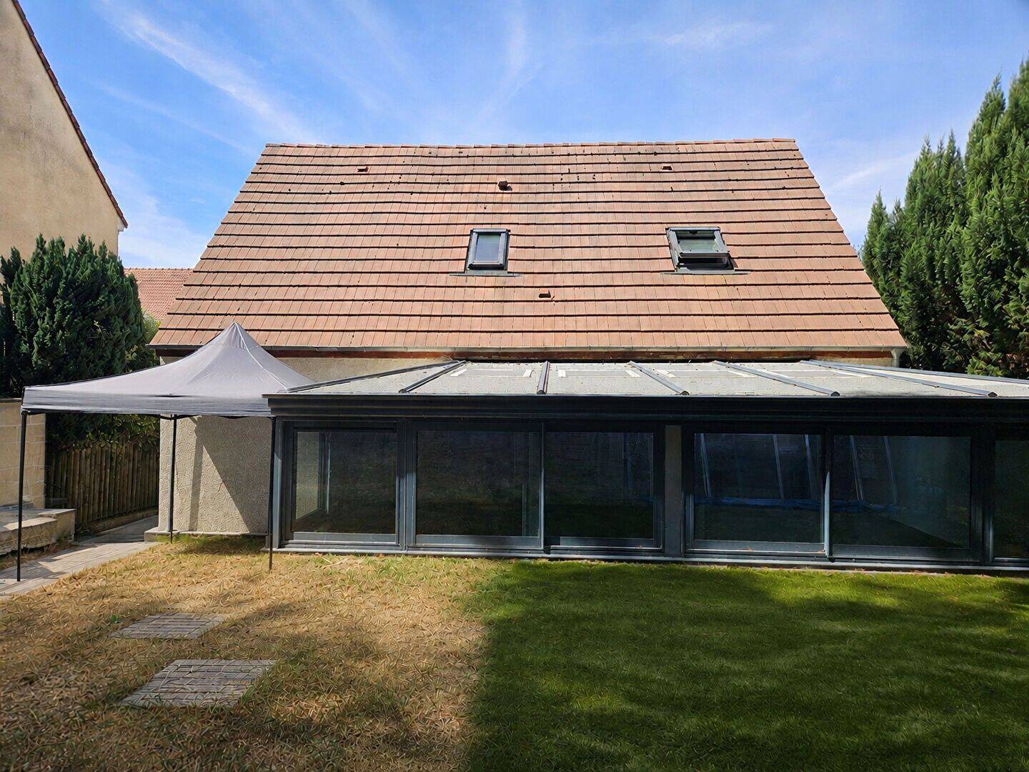 Maison 5 pièces 131 m² · à Breuillet · 131,4 m² · 349 000 €