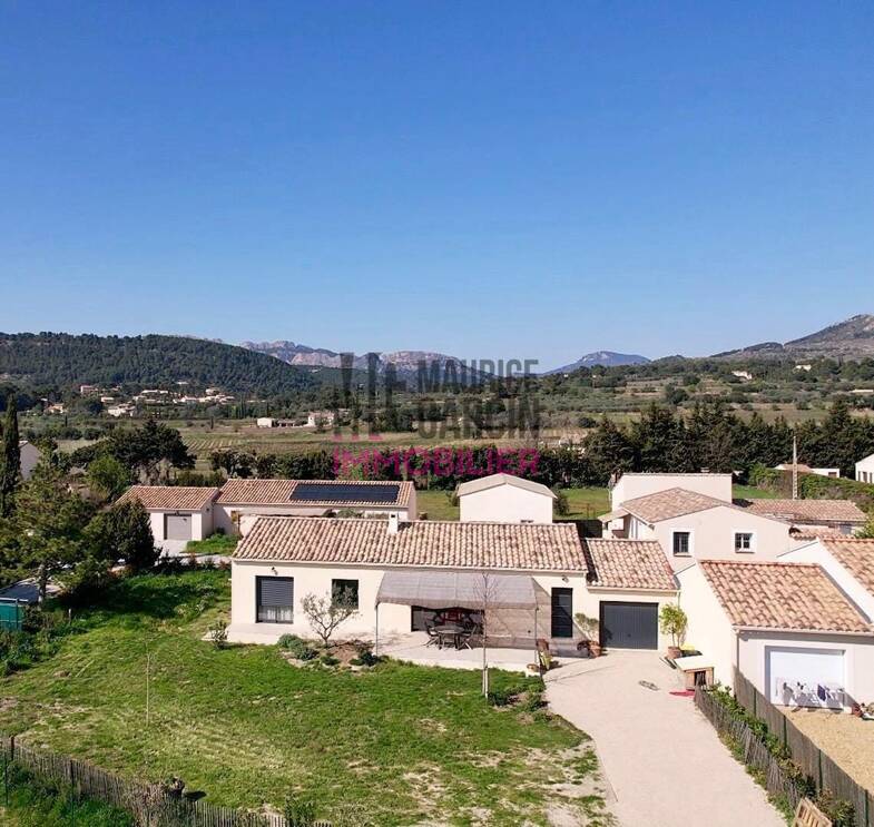 Maison de plain-pied à vendre 425 000 € 4 pièces 3 chambres 107 m² 883 m² de terrain Beaumes-de-Venise 84190