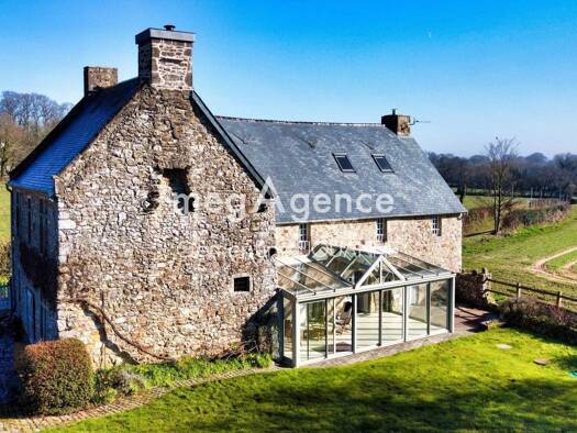 Demeure à vendre 338 900 € 6 pièces 5 chambres 190 m² 1 253 m² de terrain Magneville 50260