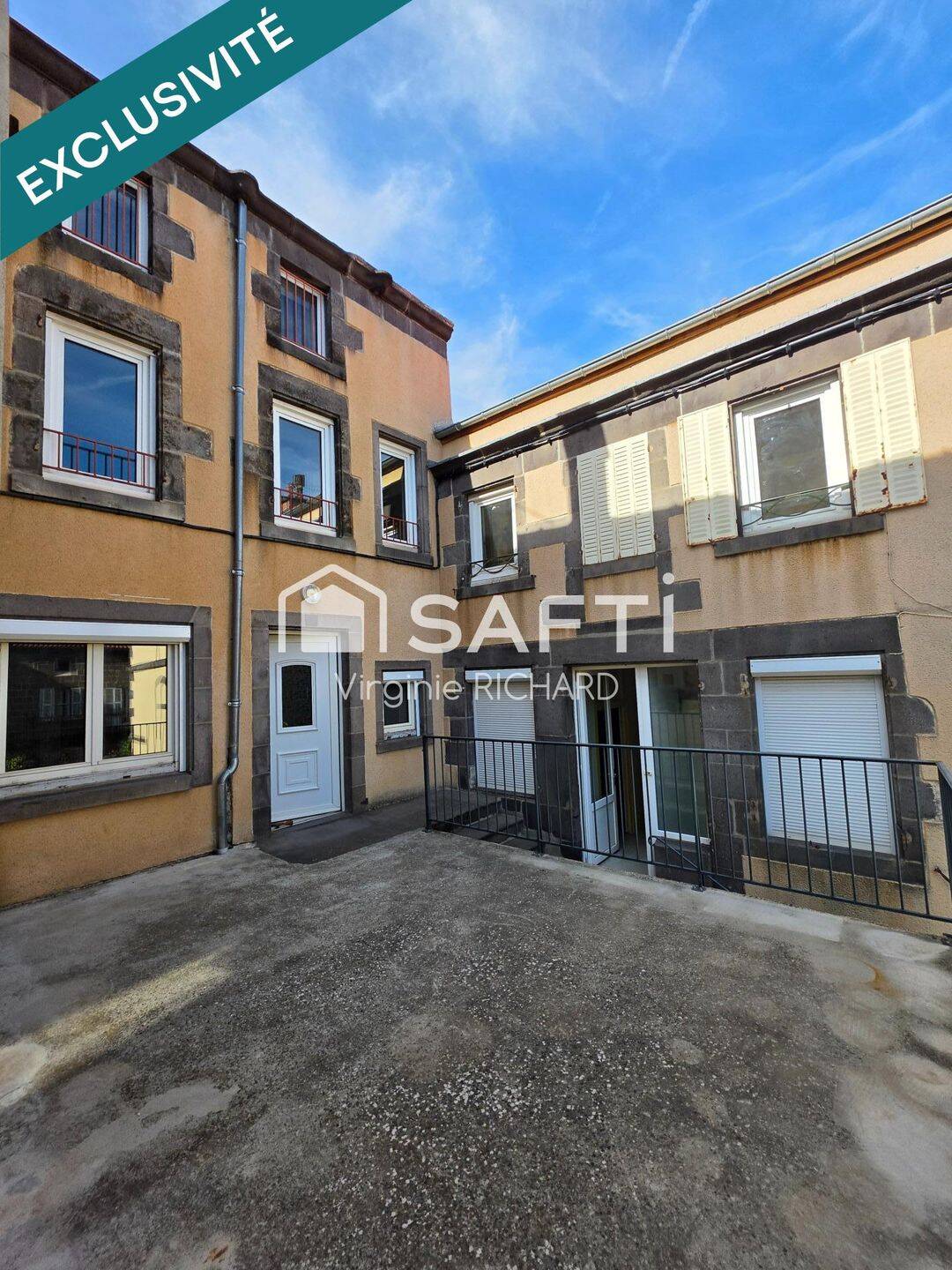 Maison 7 pièces 160 m² · à Volvic · 160 m² · 245 000 €
