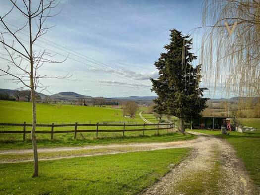 Maison à vendre 1 249 000 € 12 pièces 6 chambres 388 m² 370 000 m² de terrain Trémons 47140