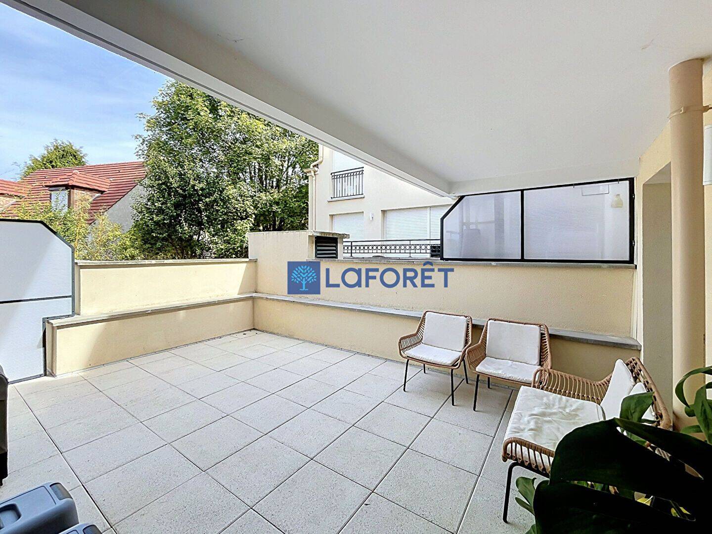 Appartement 2 pièces 41 m² · à Saint-Pierre-du-Perray · 41 m² · 890 €
