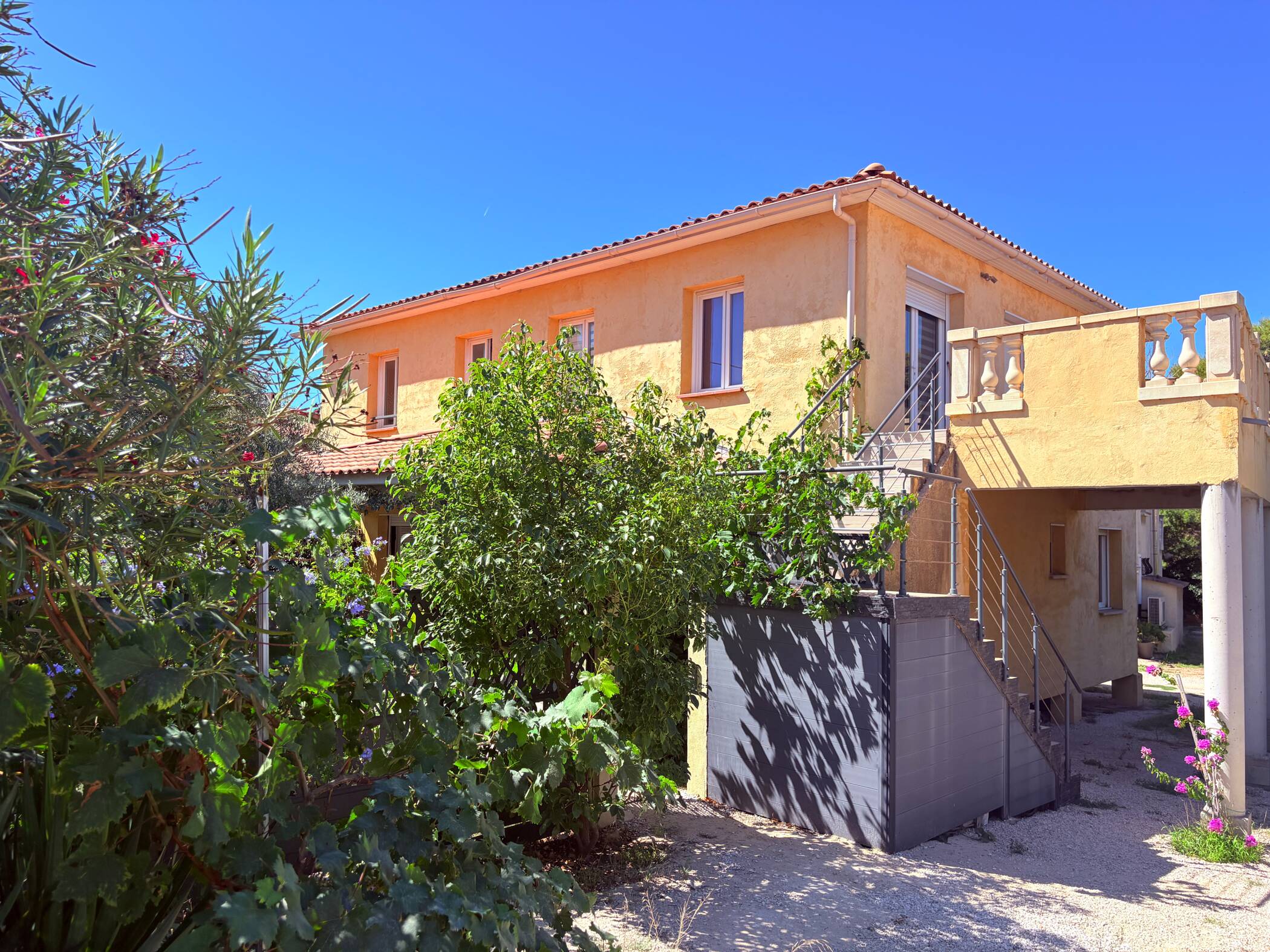 Maison 4 pièces 110 m² · à Martigues · 110 m² · 2 600 €/mois