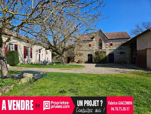 Maison à vendre 549 900 € 14 pièces 7 chambres 377 m² 44 000 m² de terrain Astaffort 47220